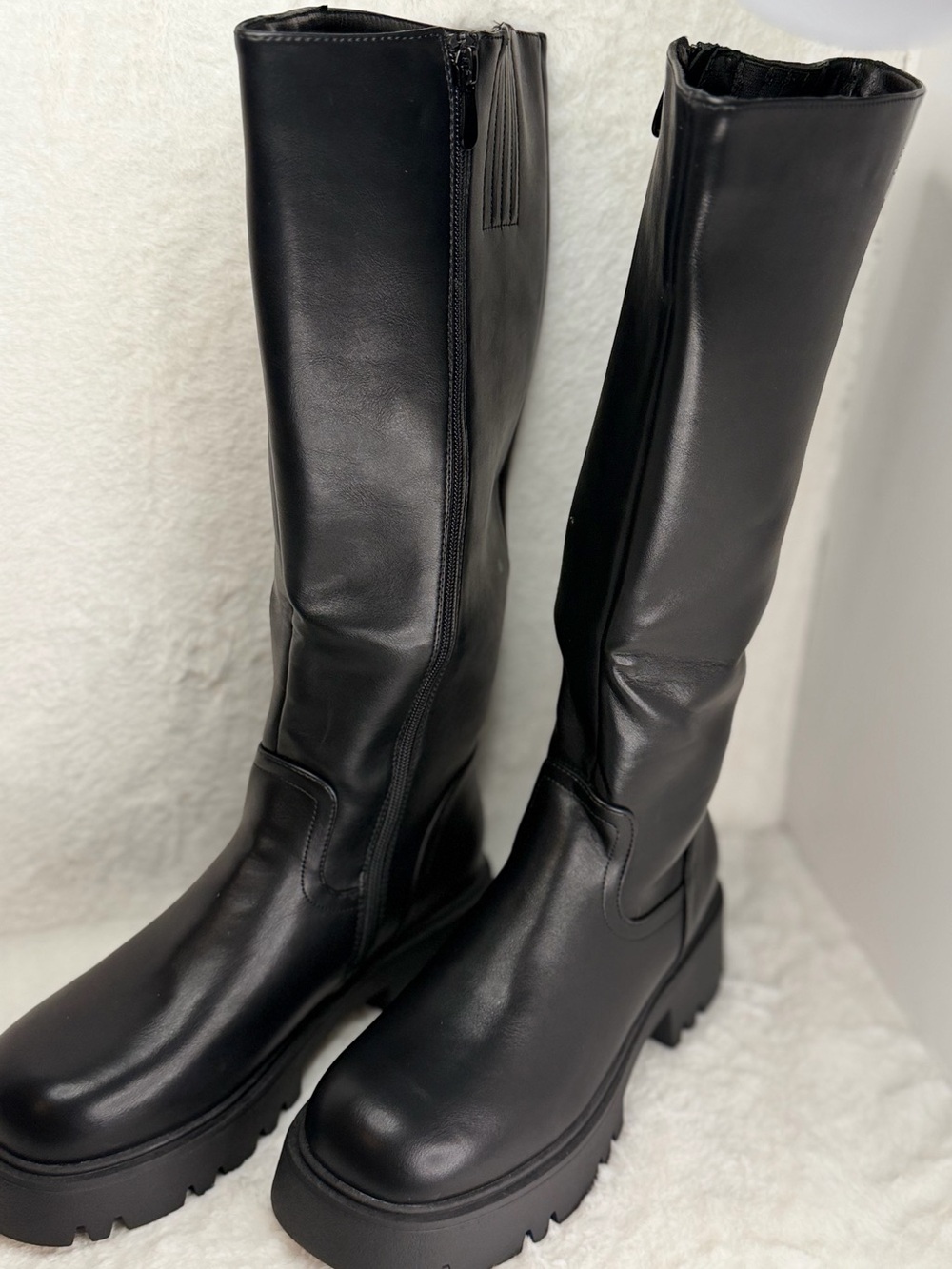 Dream Pairs Black Over-the-Knee Chunky Lug Boots